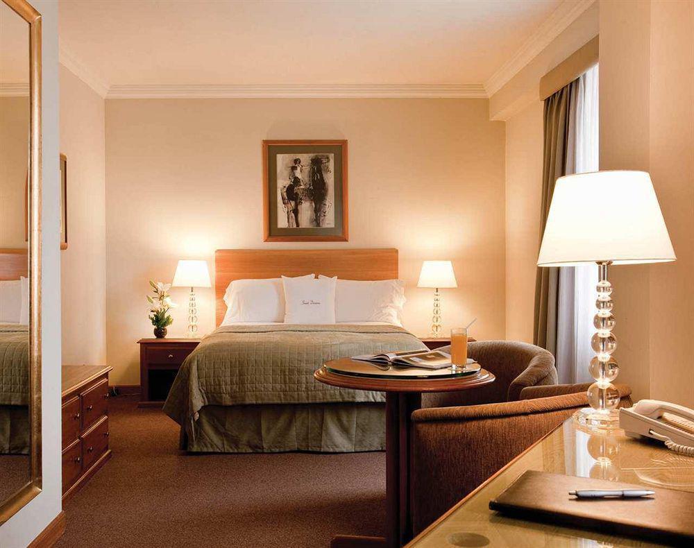Doubletree By Hilton Miraflores El Pardo Hotel 5*