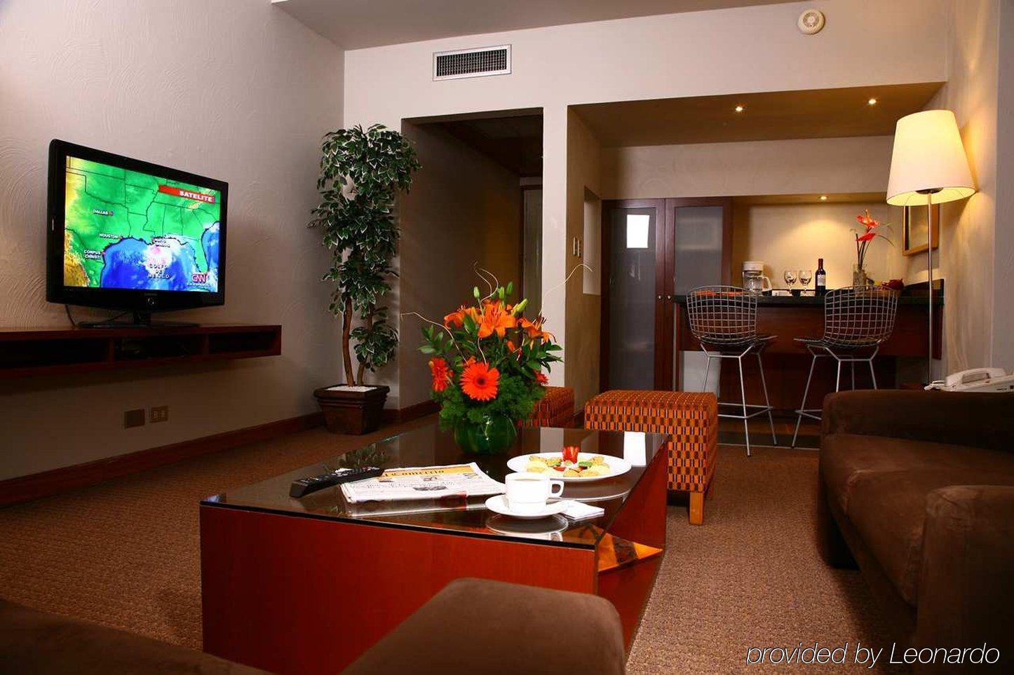 Doubletree By Hilton Miraflores El Pardo Hotel 5*